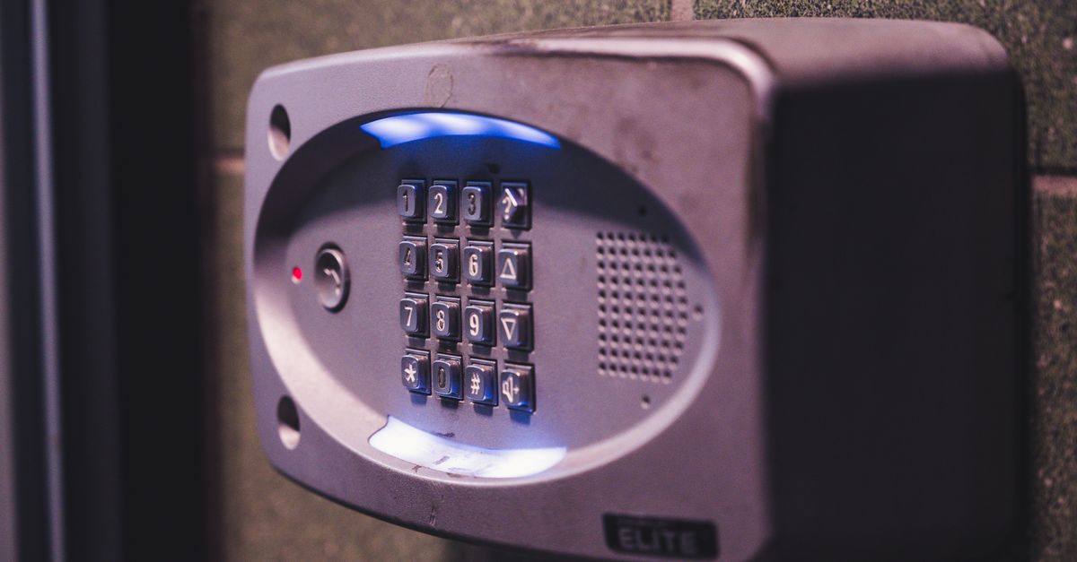 Does Your Durham Business Need a Master Key System? How to Tell — Durham Pro Locksmith